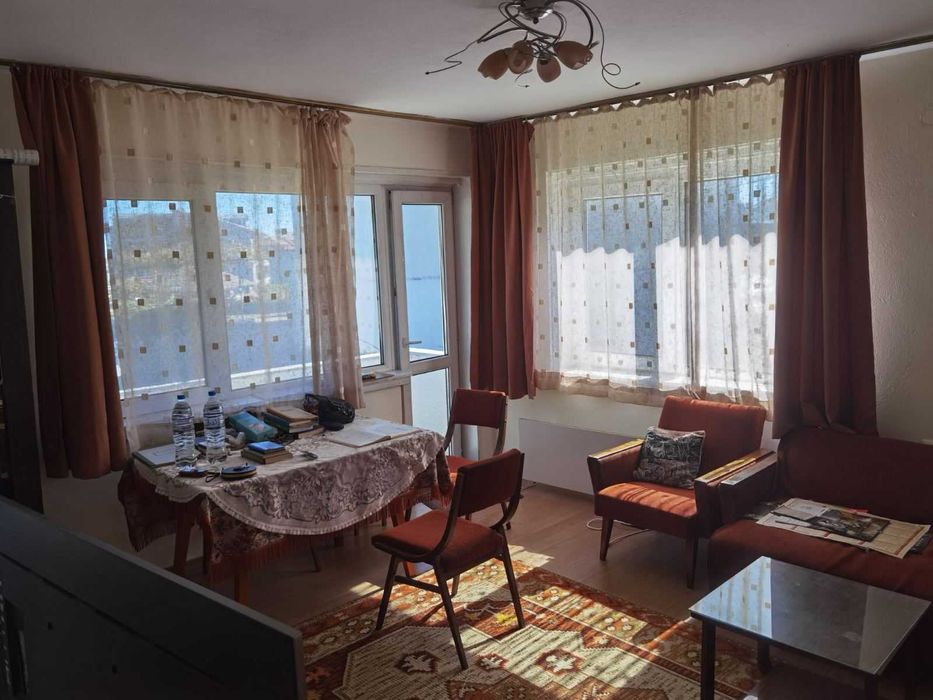 Продава се Етаж от къща в Варна, Галата - 120 кв.м за 2084 €/кв.м - Снимка #2