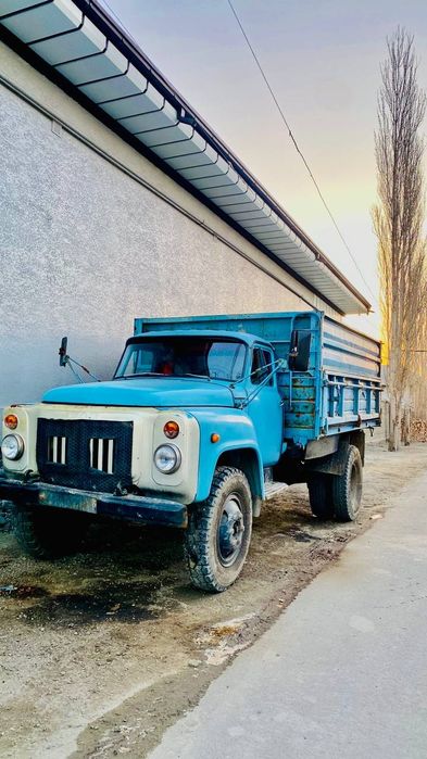 Ядрогов Жамолхон