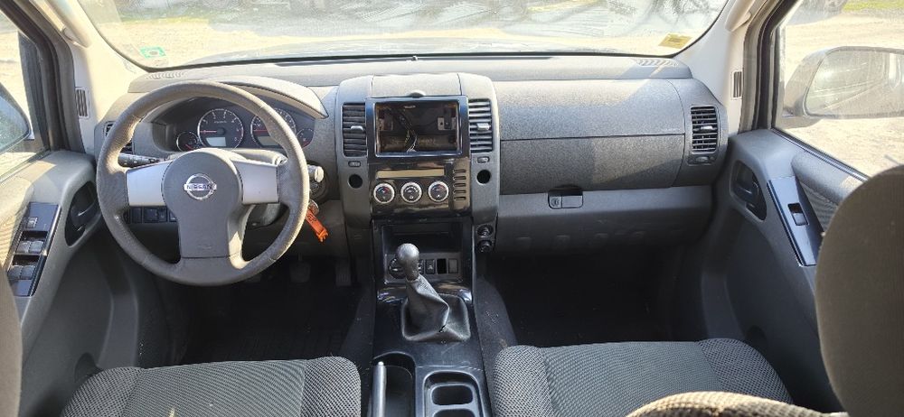 Нисан Патфайндер 2.5дци 174кс на части Nissan Pathfinder 2.5DCI 174hp