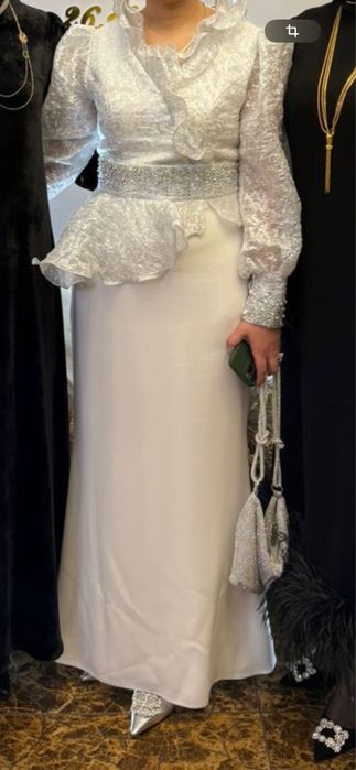 Одевала один раз на свадьбу сына