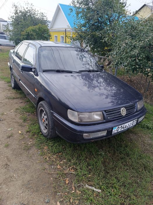 VW PASSAT.2.0 на бодром ходу.