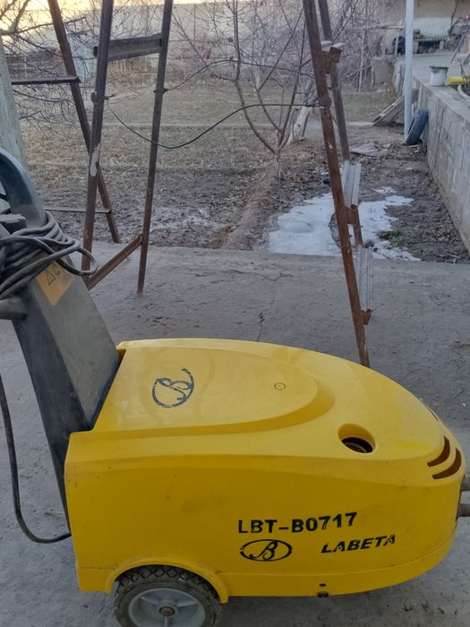 Karcher. Ishlatilmagan uyda turgan holati ideal