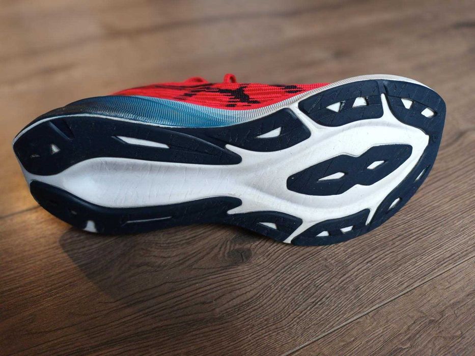 Asics Novablast 3, marimea 45