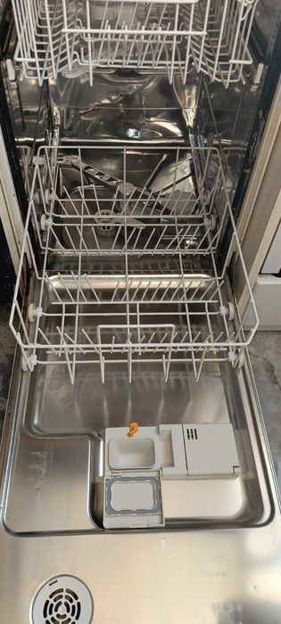 Съдомиялна Miele