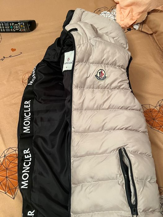 Vesta moncler barbat