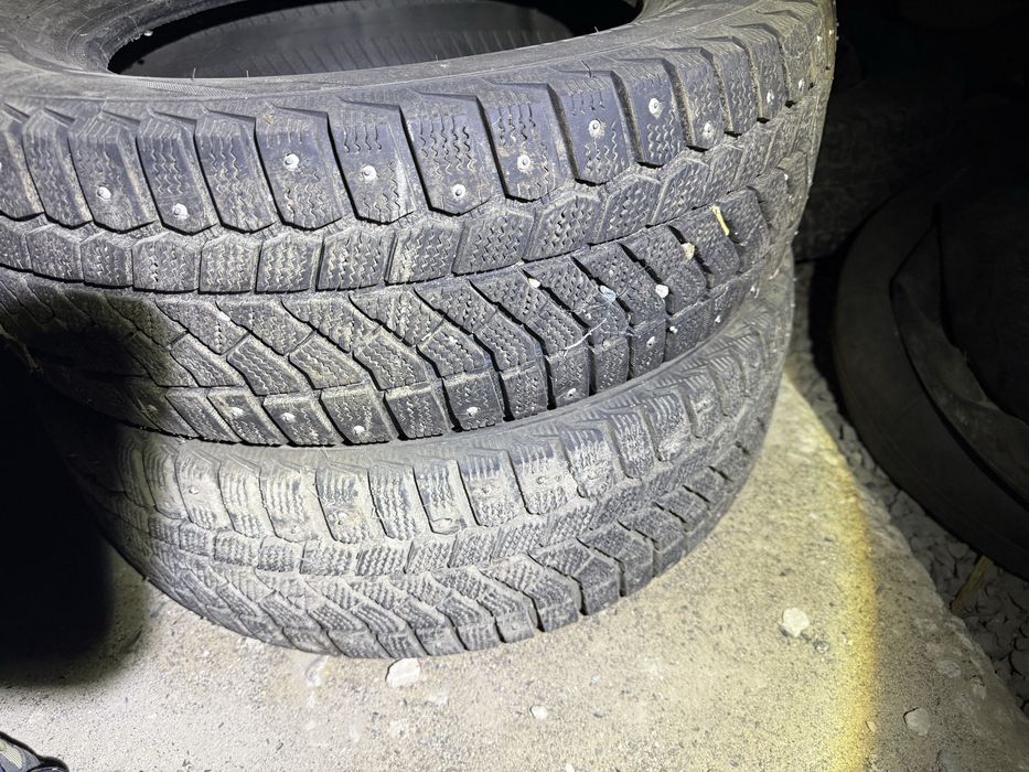 Продам зимнюю резину р16
