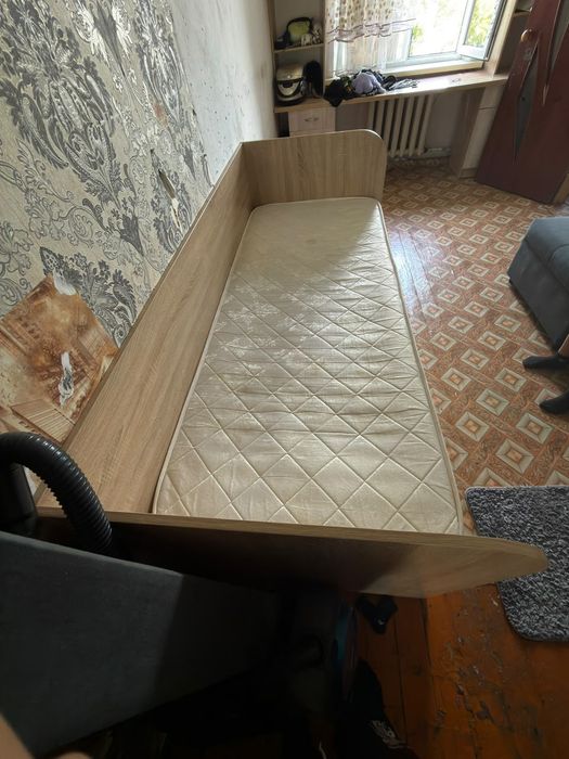 Кровать для подростка