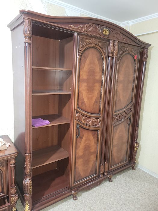 Шифонер и камод бу