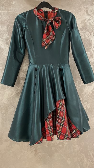 Rochie verde mărimea 13 ani