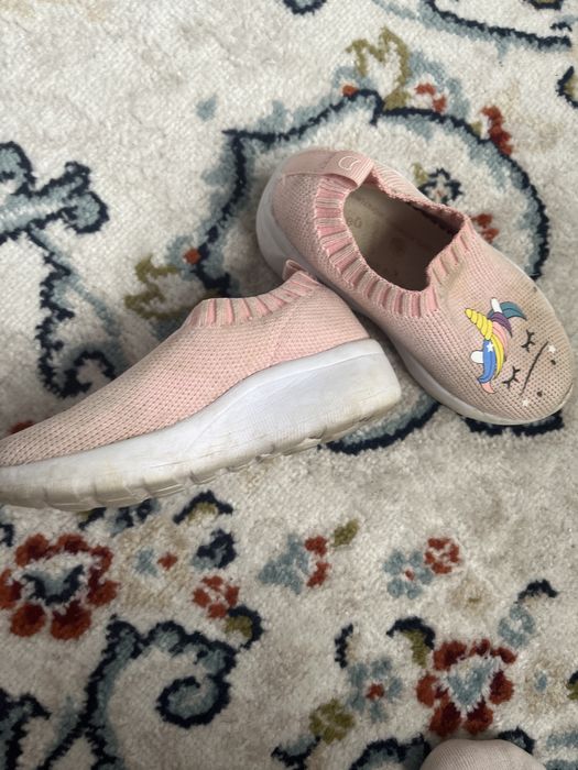 Аяқ киім қыз балаларға