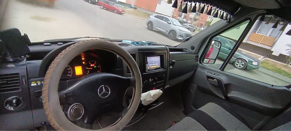 Эвакуатор Мерседес Спринтер