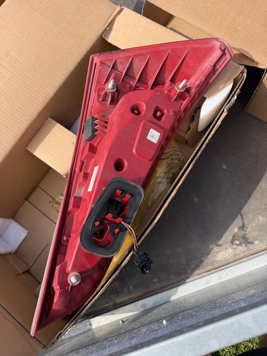 Stopuri Led Stop Stanga // Stop Dreapta Audi Q5 8R