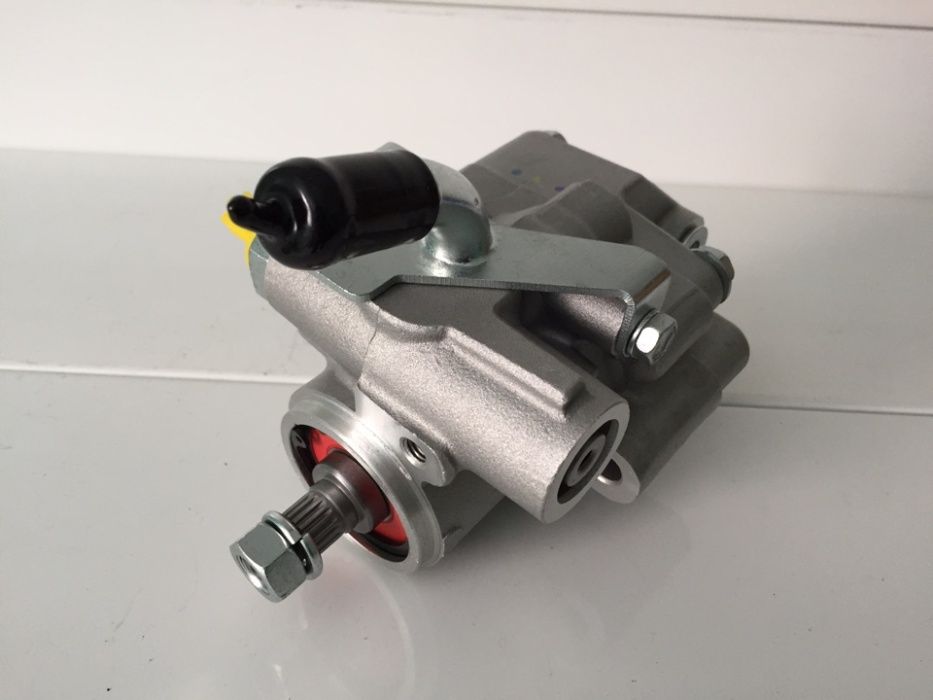 Автозапчасти! Рулевая рейка,Насос Гур