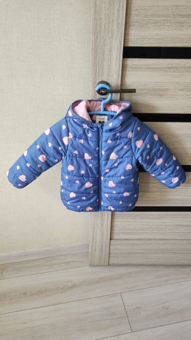 Весенняя куртка на девочку 4-5 лет