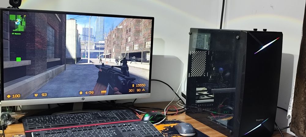 Vând calculator complet i5 7400 3.000 Ghz 16 GB RAM DDR4 monitor HP 27