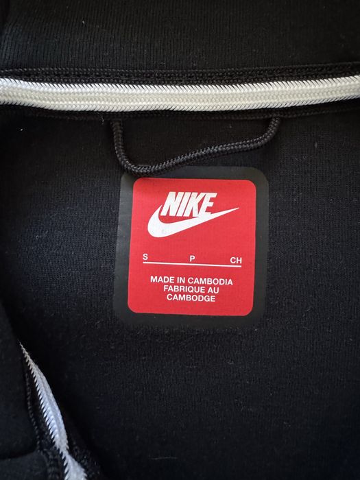 Горнище Nike tech