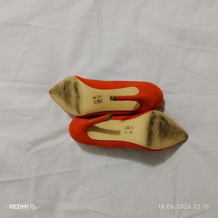 Pantofi stiletto 35 river island