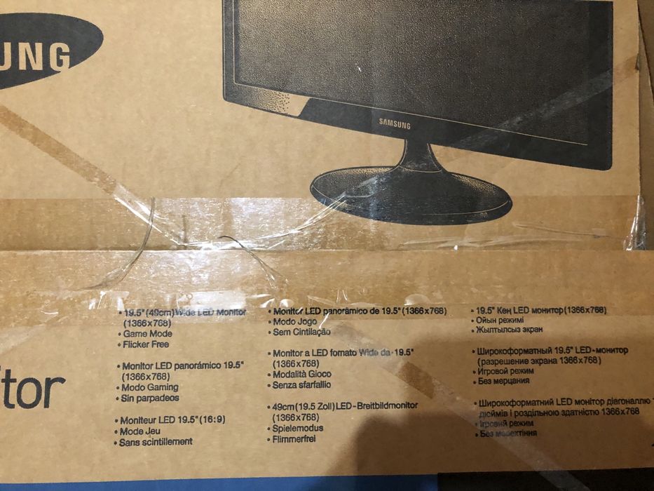 Монитор Samsung SD300