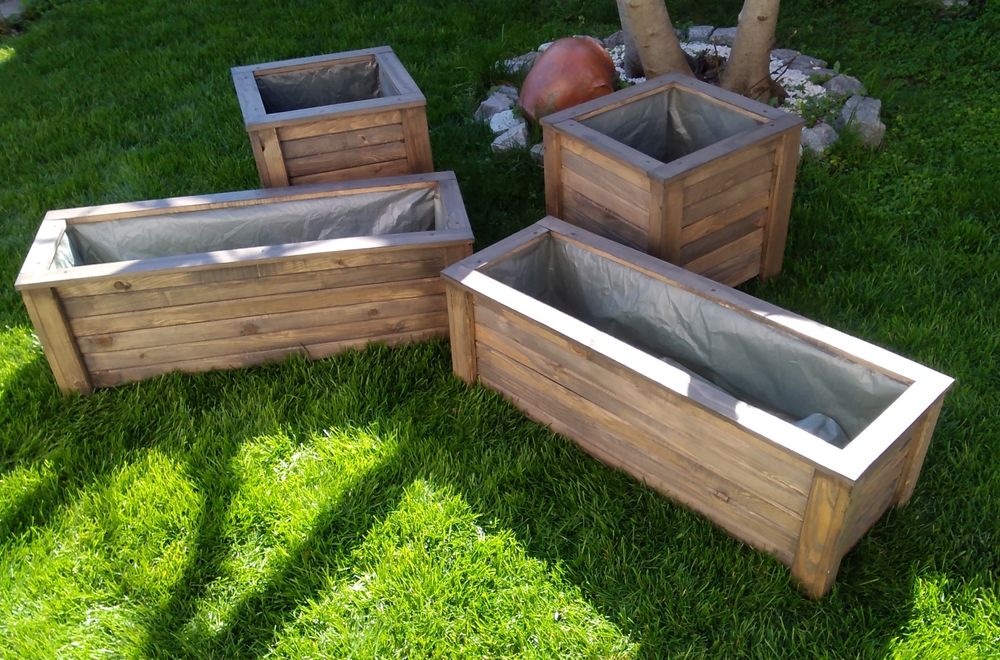 Дървени / саксии / кашпи