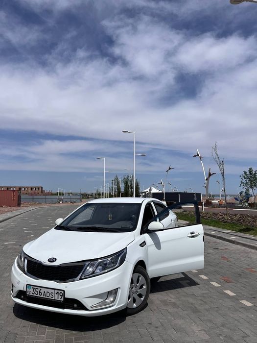 Кия рио 2013 год