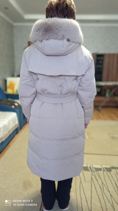 Куртка зимняя, пуховик