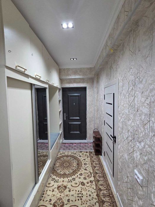 Продаётся новостройка в Яшнабаде, Дубовый, Метро дустлик 1 ком. 45м2