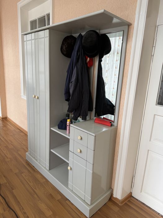 Прихоженный шкаф