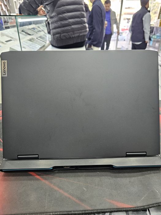 Lenovo LOQ Gaming Laptop i7-12700H / 16GB / 512GB /RTX 3050 Ti B/U