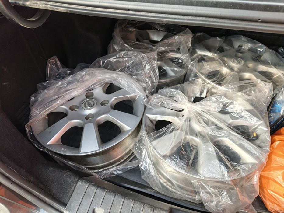 Nissan diska sotiladi