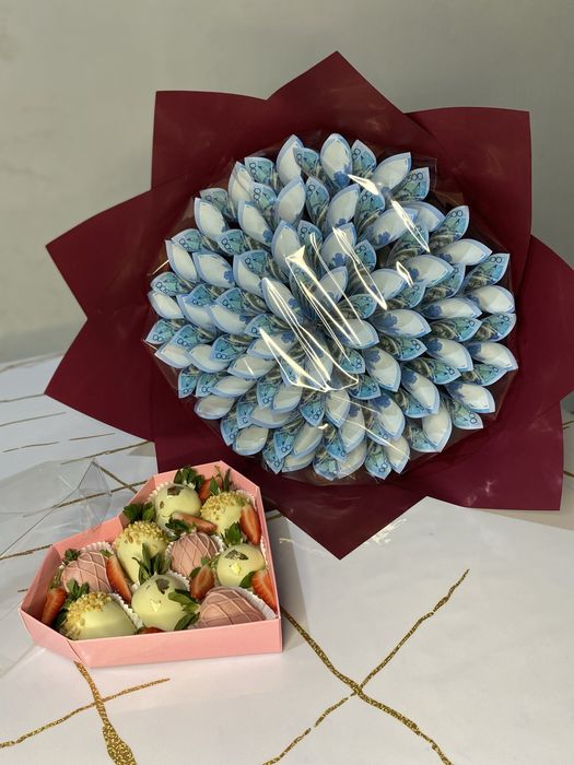 Клубника в шоколаде и денежный букет Караганда