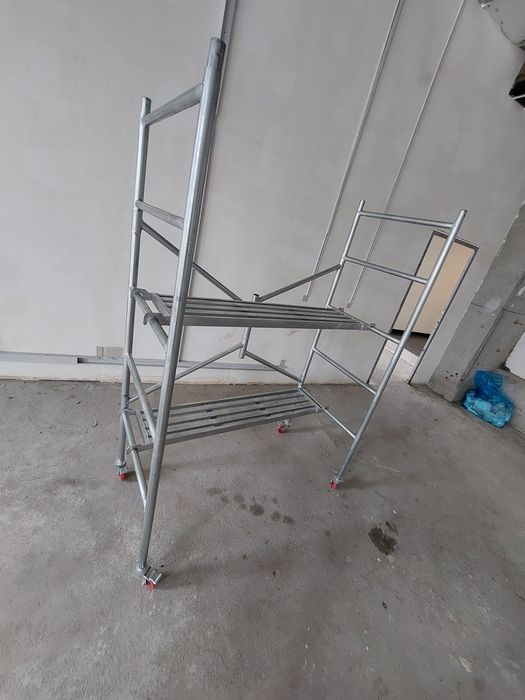 Строительные универсальные леса