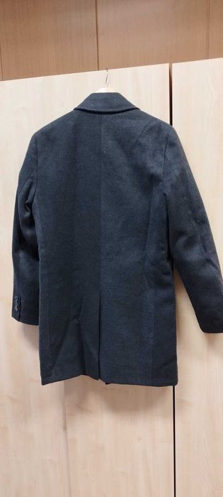 Ново мъжко кашмирено палто