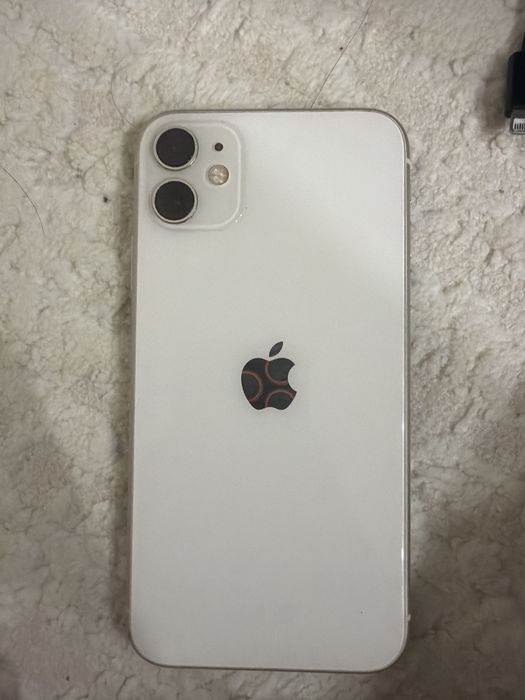 IPhone 11 64 гб