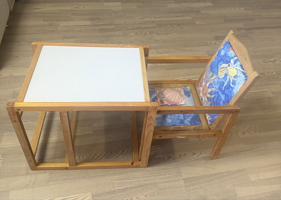 Детский столик трансформер