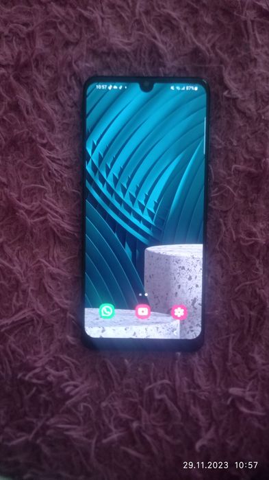 Б/У телефон продам