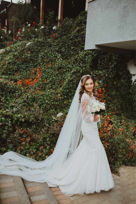 Rochie de mireasa Sirena cu trena