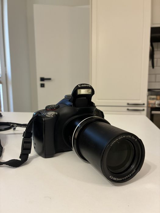 Фотоапарат Canon