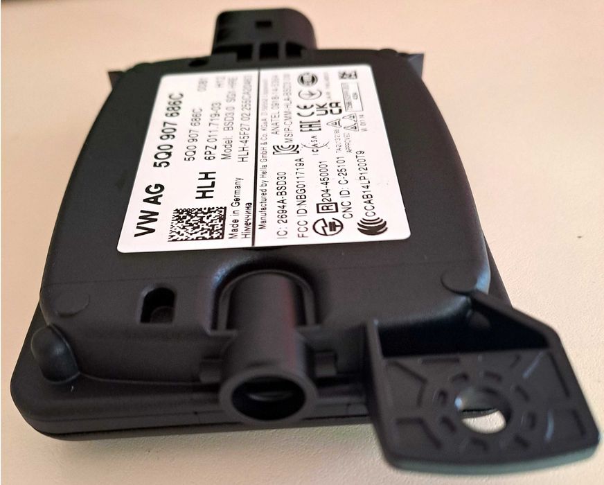 Radar unghi mort 5Q0907686C platforma MQB Golf 7, Passat B8, Octavia