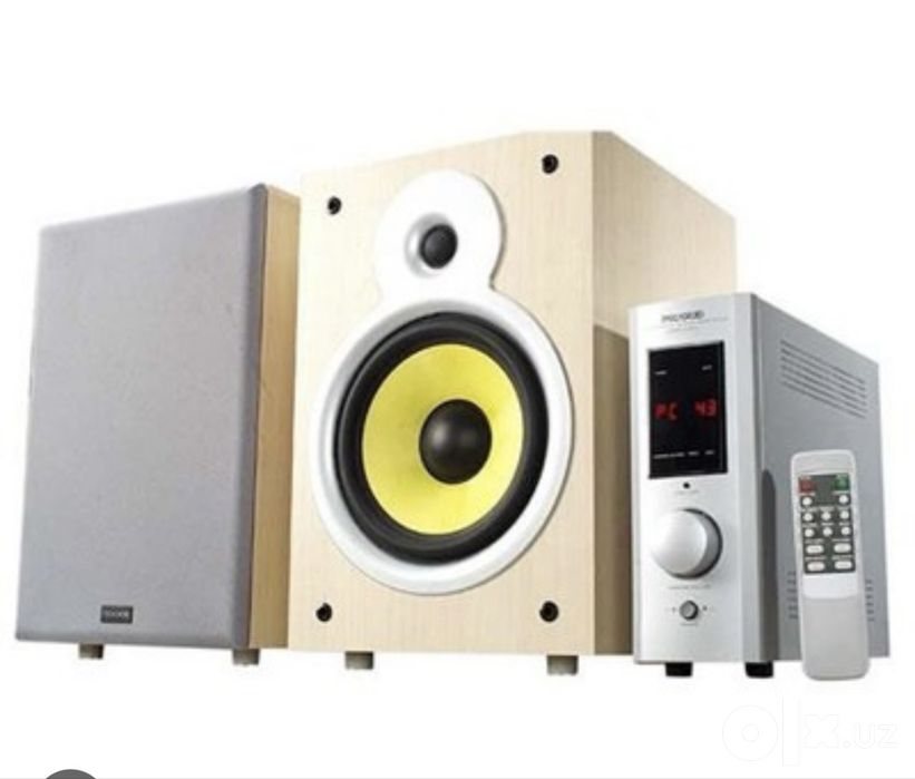 Microlab Pro 3  Studiyniy Sifatli Musiqa eshituvchilar uchun