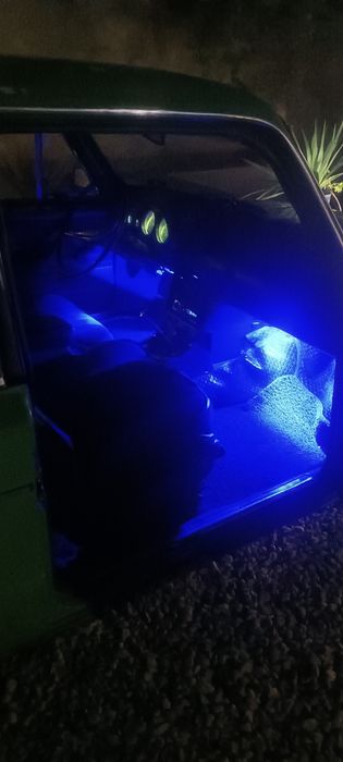 Vaz 2106 sotiladi 18mln