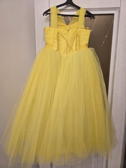 Продам бальное платье для девочки