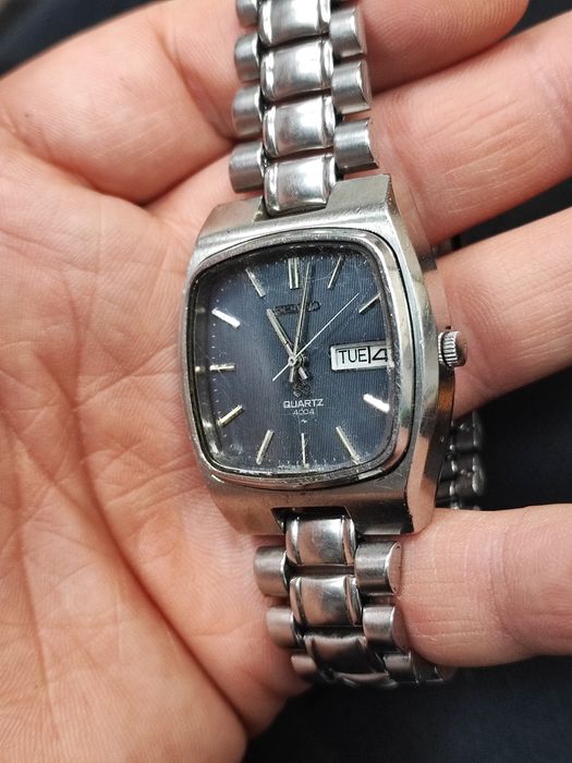 Seiko sq 4004 quartz