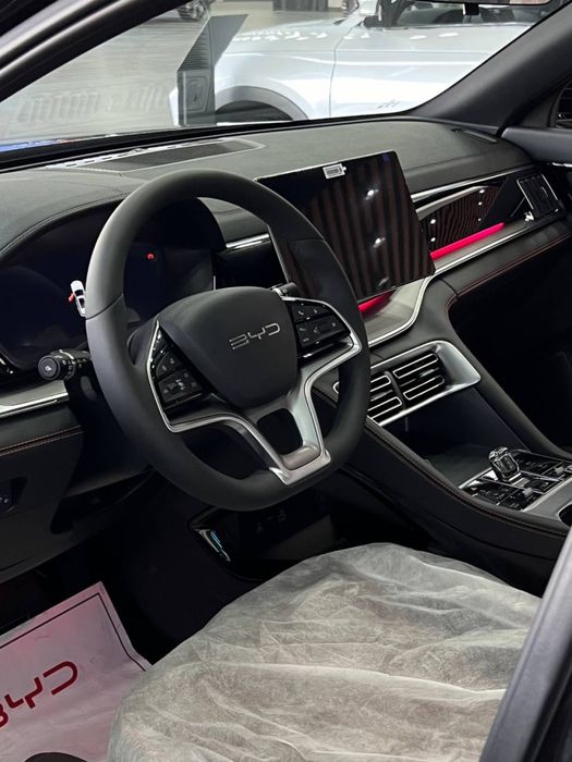 BYD Song Plus DM-i Champion Uzpride 110km Flagship