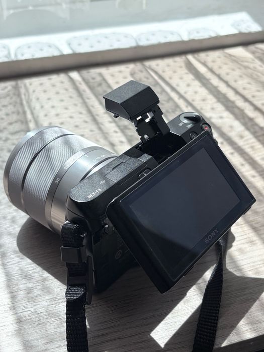 Aparat foto Sony nex f3 și obiectiv 18-55 kit