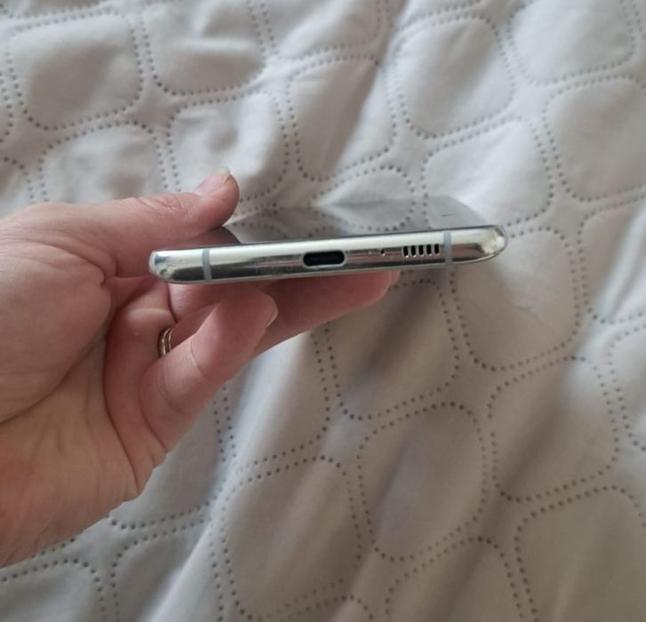 Samsung galaxy s10 lite 128 Гб