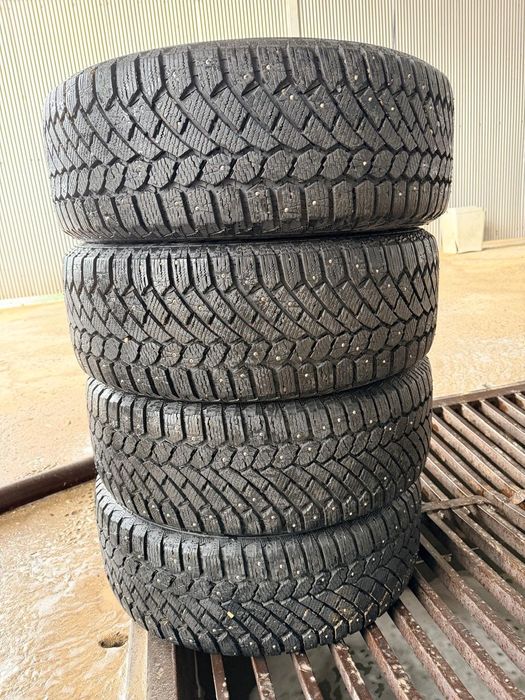 Продам покрышки 235/55/R18