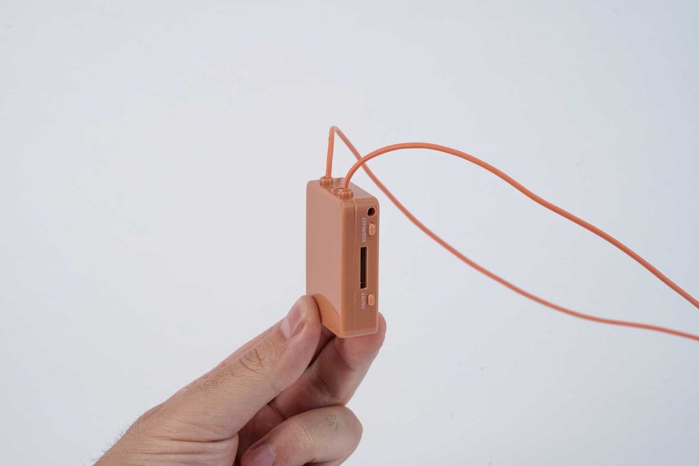 Cutiuta GSM cu NanoCasca - NU se aude in exterior! casti de copiat