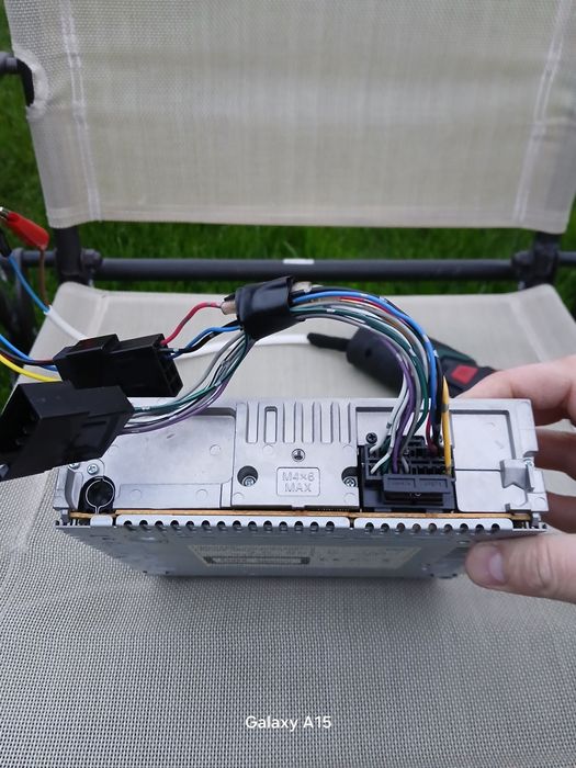 Radio mp3 cd  casetofon bluetooth SONY mex bt 2500 4 x 52W ( audi dacia opel ford seat skoda vw )