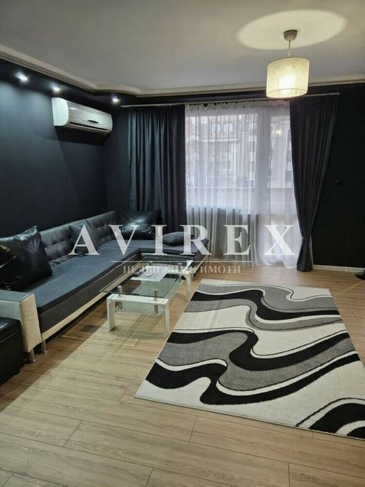 Дава се под наем Тристаен апартамент в Пловдив, Кючук Париж - 120 кв.м за 612 € - Снимка #2