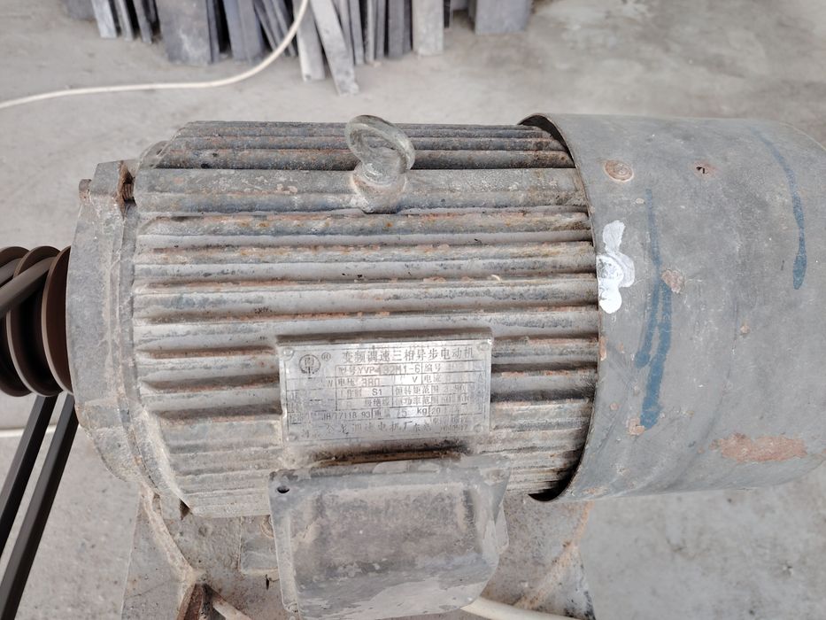 Дробилка бурсчатка ва тошларга